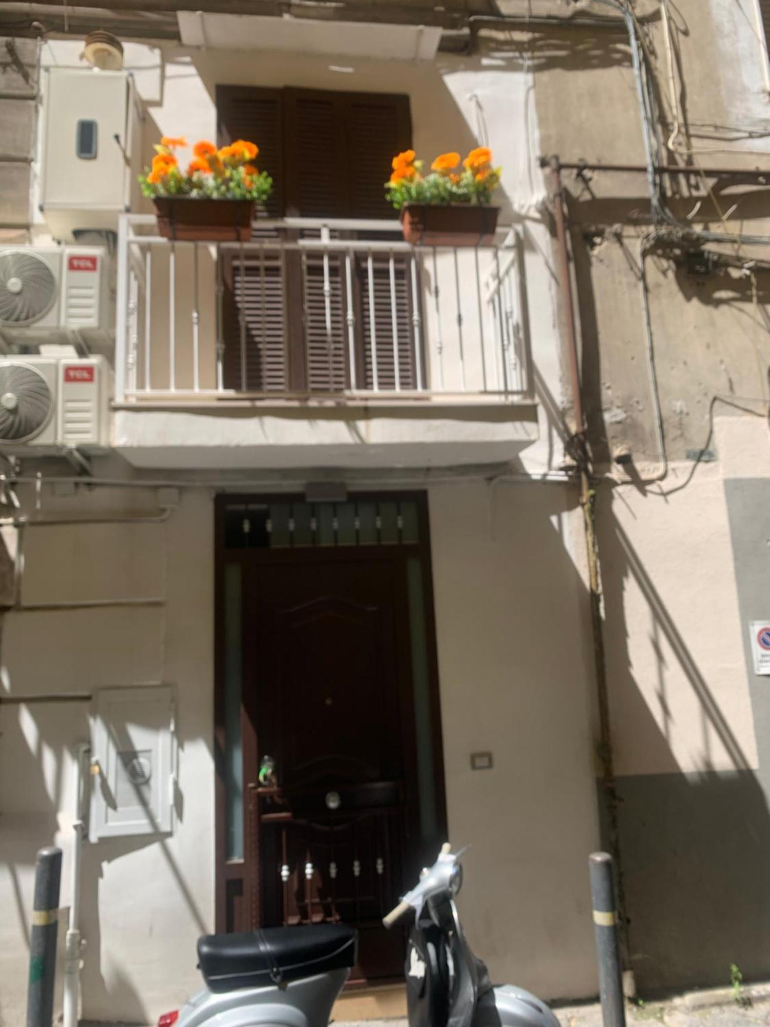Viky House Chiaja 1 Daire Napoli Dış mekan fotoğraf